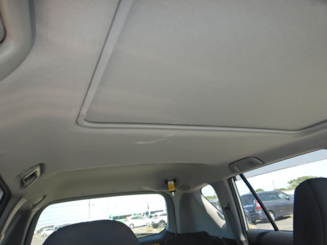 TOYOTA RAV4 thumbnail 24