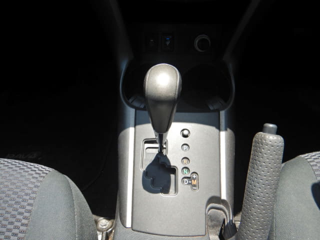 TOYOTA RAV4 thumbnail 41
