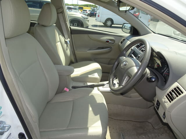 TOYOTA Corolla Axio thumbnail 25