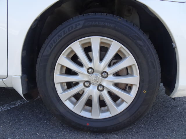 TOYOTA Corolla Axio thumbnail 12