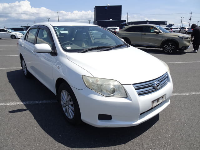 TOYOTA Corolla Axio thumbnail 7