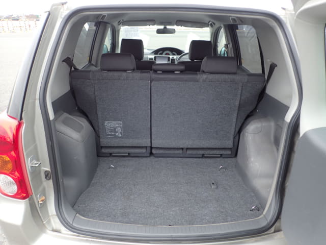 TOYOTA Raum thumbnail 28
