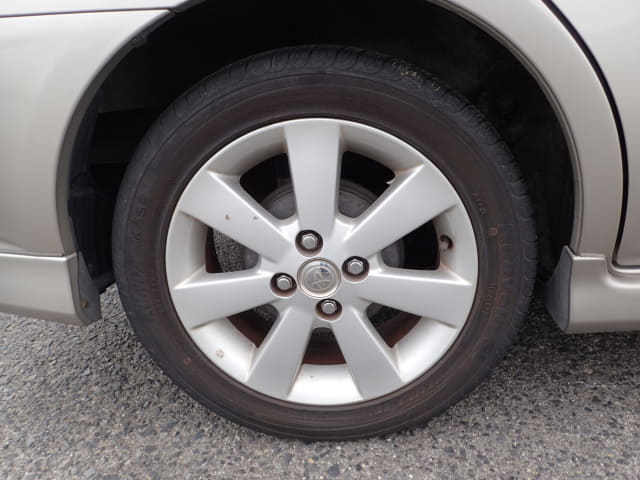 TOYOTA Raum thumbnail 11