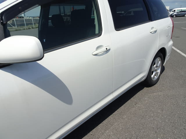 TOYOTA Wish thumbnail 48