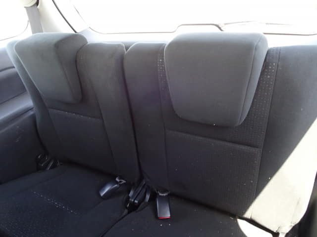 TOYOTA Wish thumbnail 28