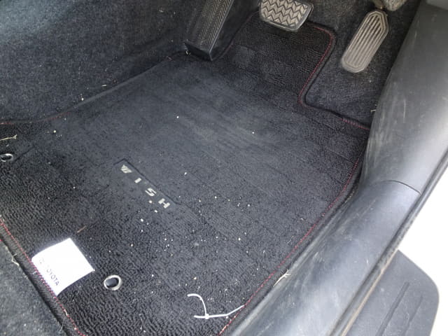 TOYOTA Wish thumbnail 46