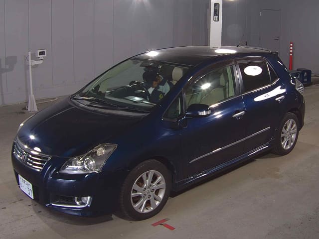 TOYOTA Blade