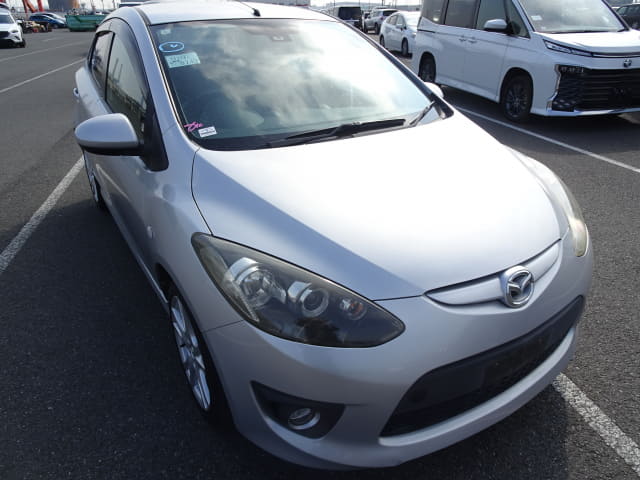 MAZDA Demio thumbnail 7