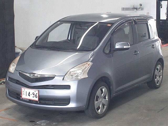TOYOTA Ractis