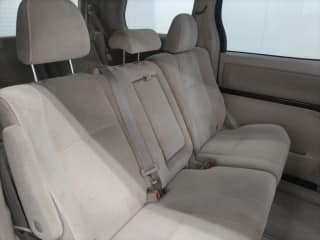 2010 TOYOTA Vellfire