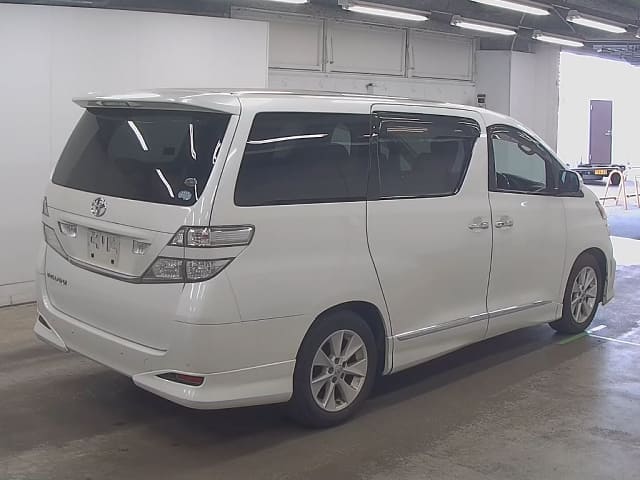 TOYOTA Vellfire thumbnail 2