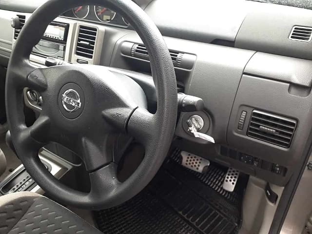 NISSAN X-Trail thumbnail 3