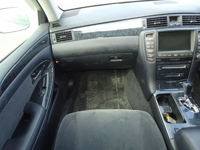 TOYOTA Crown thumbnail 33
