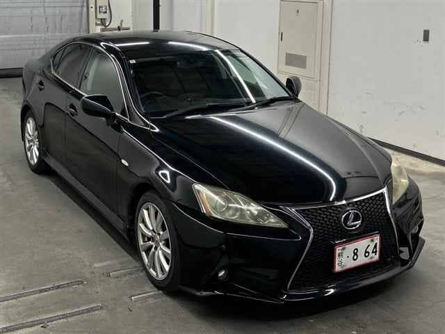 LEXUS IS thumbnail 7