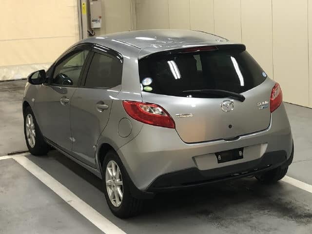 MAZDA Demio thumbnail 5