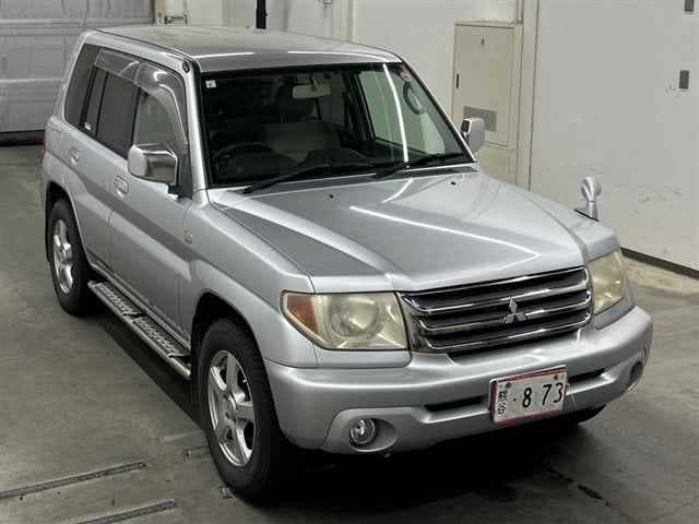 MITSUBISHI Pajero iO;