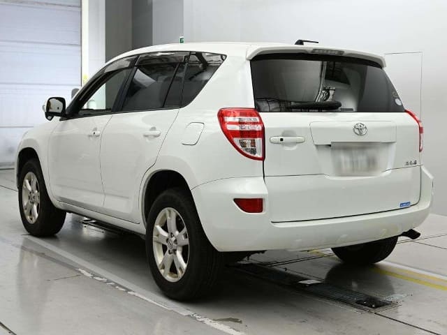 TOYOTA RAV4 thumbnail 8