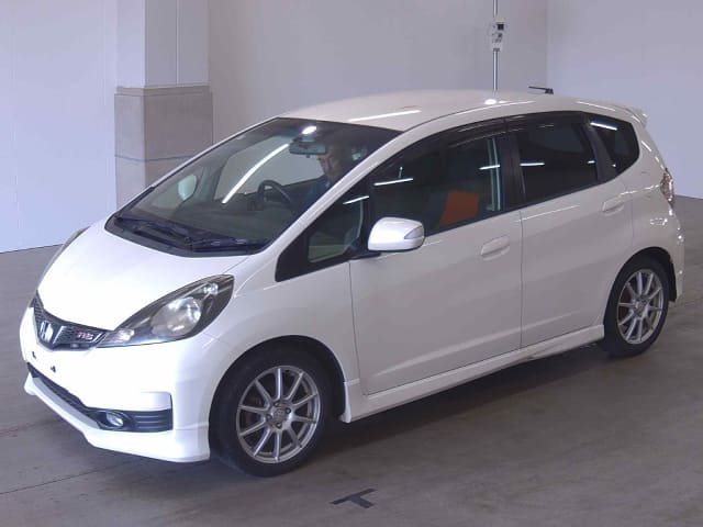 2011 HONDA Fit