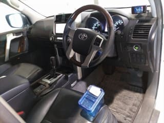 2010 TOYOTA Land Cruiser Prado