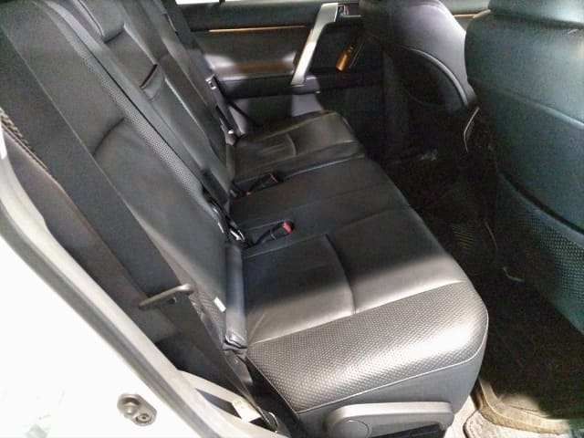 TOYOTA Land Cruiser Prado thumbnail 5