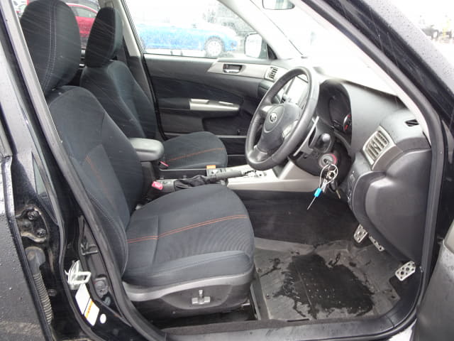 SUBARU Forester thumbnail 25