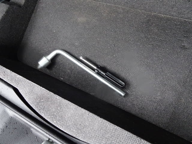 SUBARU Forester thumbnail 30