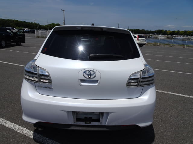 TOYOTA Blade thumbnail 4