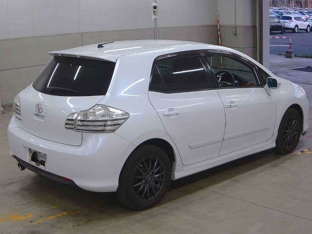 TOYOTA Blade thumbnail 2