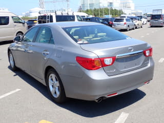 2011 TOYOTA Mark X