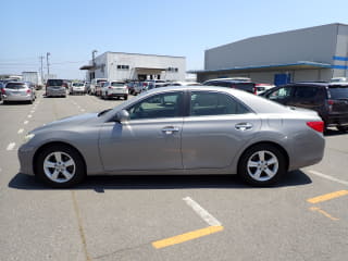 2011 TOYOTA Mark X