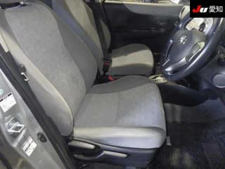 2011 TOYOTA Vitz