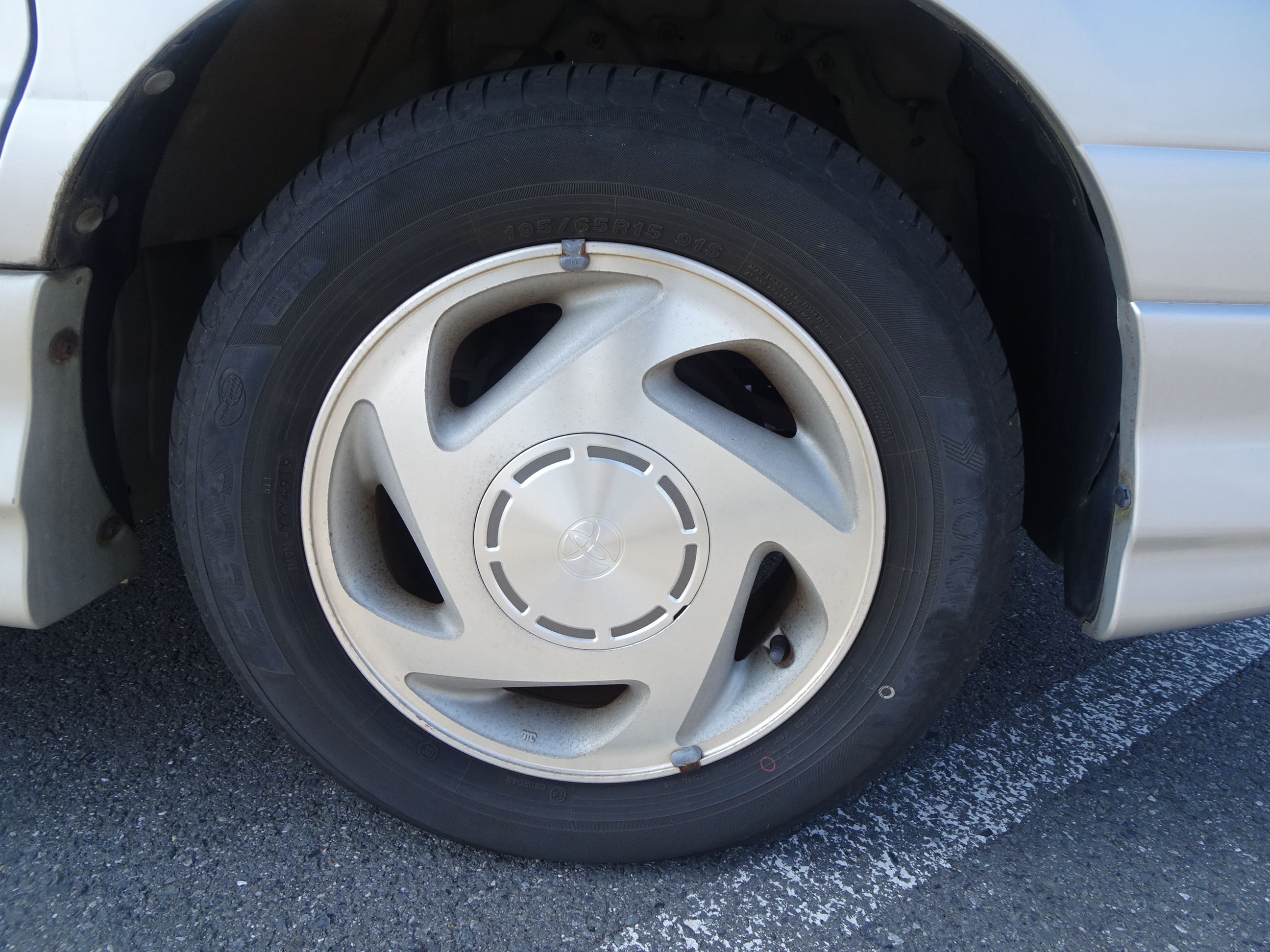 2001 Toyota Lite Ace JDM car for sale — photo 12 of 25