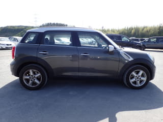 2011 BMW MINI