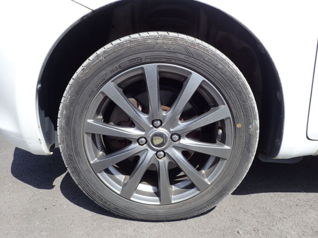 TOYOTA Ractis thumbnail 9