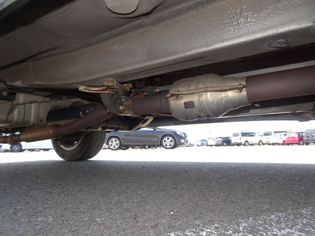 TOYOTA RAV4 thumbnail 23
