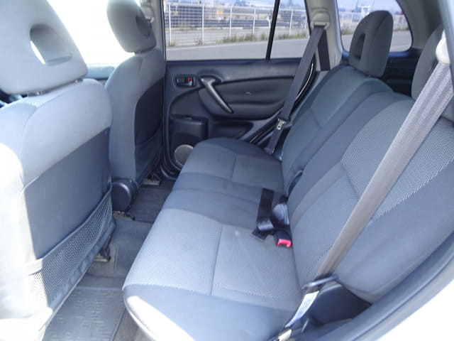 TOYOTA RAV4 thumbnail 27