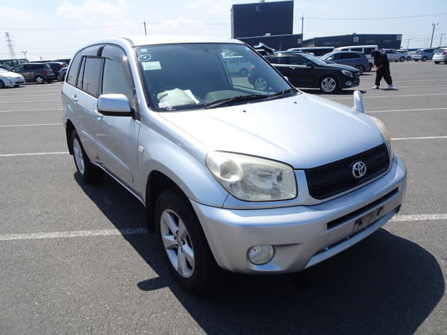 TOYOTA RAV4 thumbnail 7
