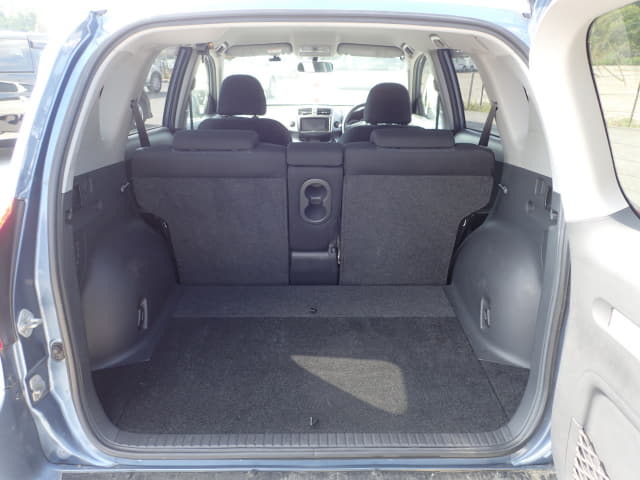 TOYOTA RAV4 thumbnail 28
