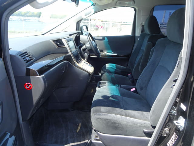 TOYOTA Alphard thumbnail 26