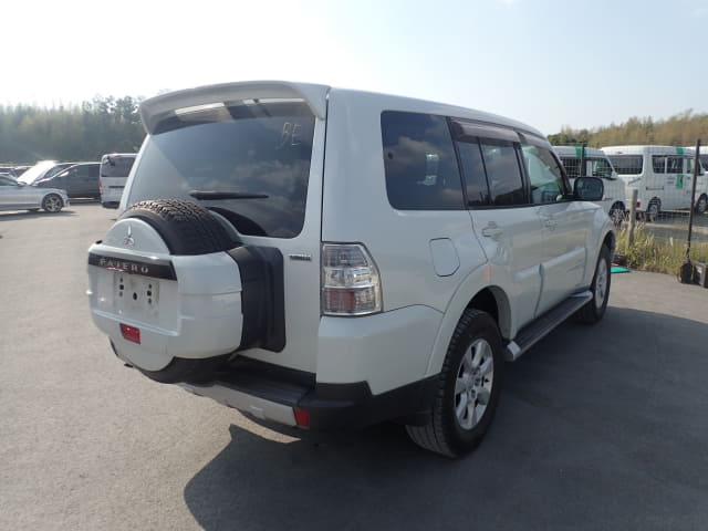 MITSUBISHI Pajero thumbnail 5