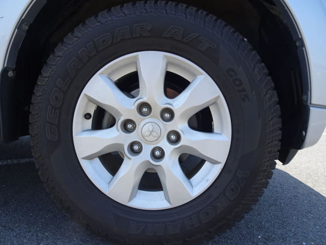 MITSUBISHI Pajero thumbnail 12
