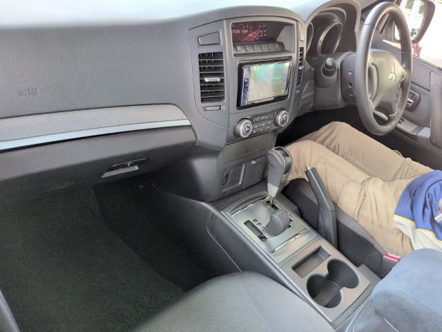 MITSUBISHI Pajero thumbnail 60