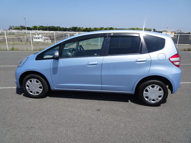HONDA Fit thumbnail 2