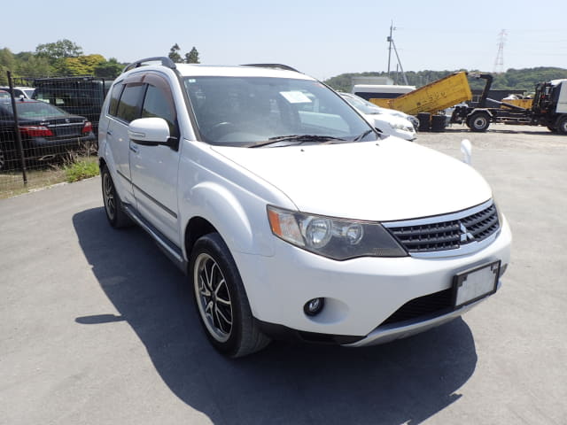 MITSUBISHI Outlander thumbnail 7