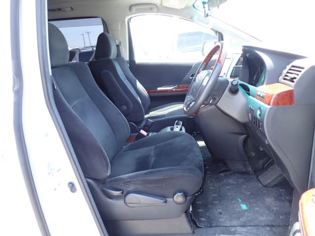 TOYOTA Alphard thumbnail 25