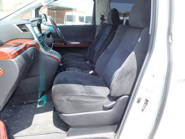 TOYOTA Alphard thumbnail 26