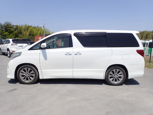 TOYOTA Alphard thumbnail 2