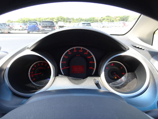 HONDA Fit thumbnail 33