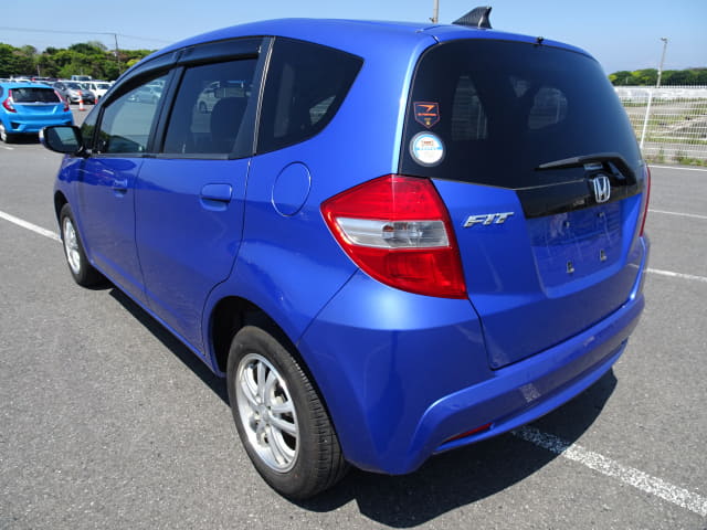 HONDA Fit thumbnail 3