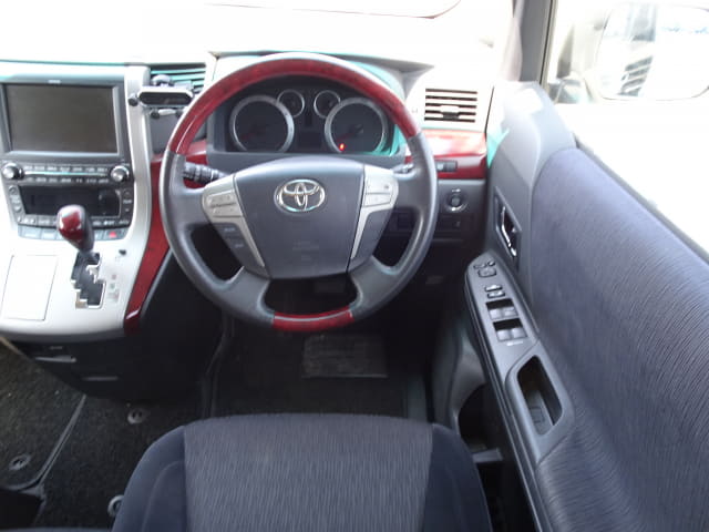 TOYOTA Alphard thumbnail 34